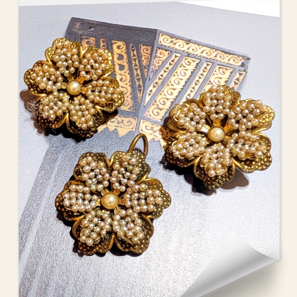 Vintage Miriam Haskell Demi Parure Floral Earrings and Pendant - Picture 3 of 7